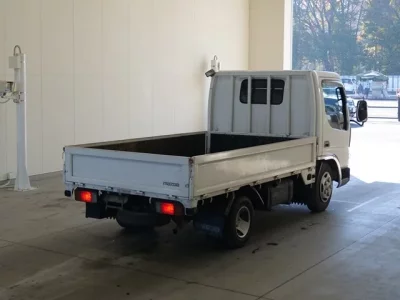 Mazda TITAN  с аукциона в Японии