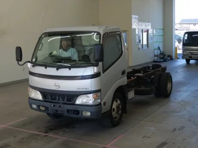 Hino DUTRO  с аукциона в Японии