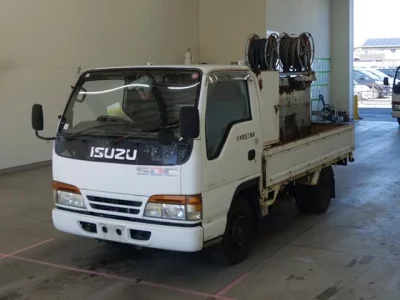 Isuzu ELF  с аукциона в Японии