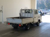 Isuzu ELF лот № 1841 оценка 3  с аукциона в Японии 1