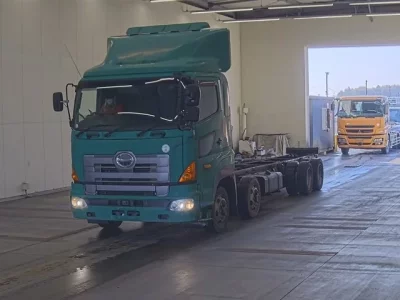 Hino PROFIA  с аукциона в Японии
