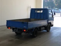 Mitsubishi CANTER лот № 1852 оценка 2  с аукциона в Японии 1