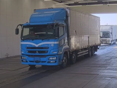 Mitsubishi SUPER GREAT  с аукциона в Японии