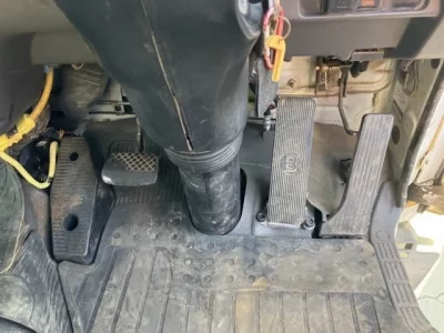 Isuzu FORWARD  с аукциона в Японии