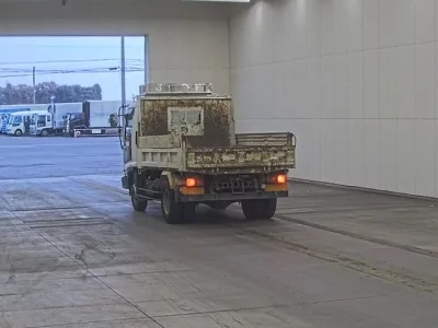 Isuzu FORWARD  с аукциона в Японии