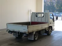 Isuzu ELF лот № 1859 оценка B  с аукциона в Японии 1