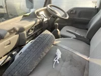 Isuzu ELF лот № 1859 оценка B  с аукциона в Японии 4