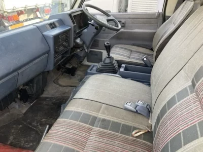 Isuzu ELF  с аукциона в Японии