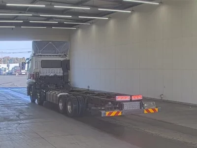 Mitsubishi SUPER GREAT  с аукциона в Японии