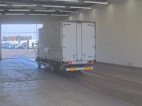 Isuzu FORWARD лот № 3555 оценка 3  с аукциона в Японии 1