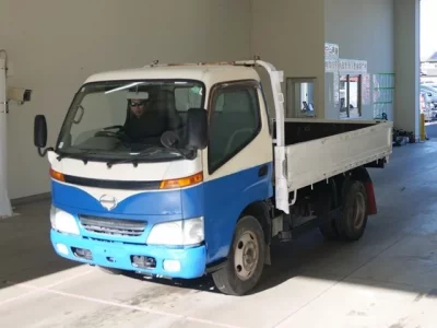 Hino DUTRO  с аукциона в Японии