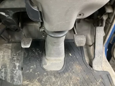 Hino DUTRO  с аукциона в Японии