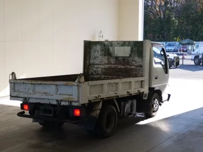 Isuzu ELF  с аукциона в Японии