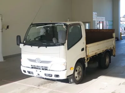 Hino DUTRO  с аукциона в Японии