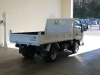 Isuzu ELF лот № 1931 оценка R  с аукциона в Японии 1