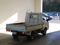 Mazda BONGO лот № 1942 оценка 3  с аукциона в Японии 1