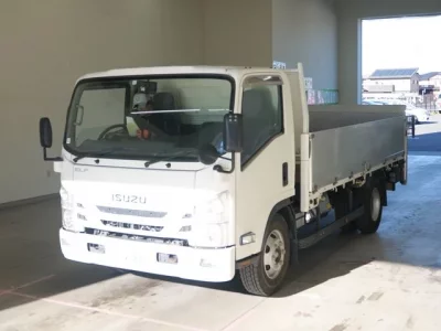 Isuzu ELF  с аукциона в Японии
