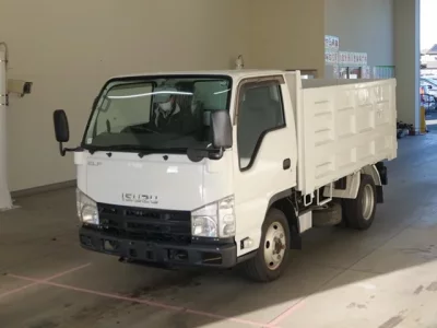 Isuzu ELF  с аукциона в Японии