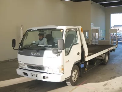 Isuzu ELF  с аукциона в Японии