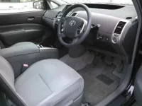 Toyota PRIUS лот № 3006 оценка 4  с аукциона в Японии 2