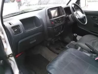 Suzuki CARRY TRUCK лот № 3004 оценка 3.5  с аукциона в Японии 7