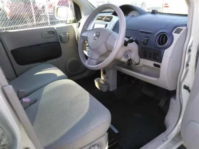 Nissan OTTI  с аукциона в Японии