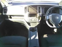 Nissan SERENA лот № 3032 оценка 3.5  с аукциона в Японии 7