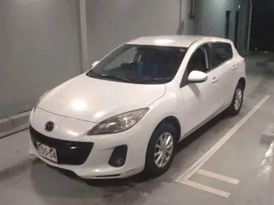 Mazda AXELA  с аукциона в Японии