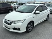 Honda GRACE лот № 25034 оценка 3.5  с аукциона в Японии 1