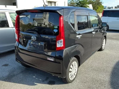 Daihatsu MOVE  с аукциона в Японии