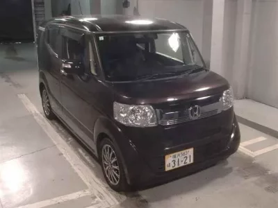 Honda N BOX SLASH