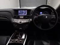 Nissan FUGA лот № 10059 оценка 4  с аукциона в Японии 4