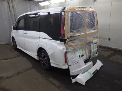 Honda STEP WAGON  с аукциона в Японии