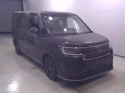 Honda STEP WAGON  с аукциона в Японии