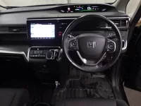 Honda STEP WAGON лот № 26055 оценка 4  с аукциона в Японии 4