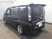 Honda STEP WAGON лот № 26055 оценка 4  с аукциона в Японии 3