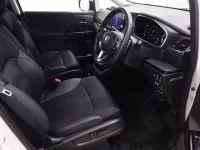 Honda ODYSSEY лот № 10095 оценка 4.5  с аукциона в Японии 5