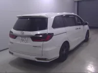 Honda ODYSSEY лот № 10095 оценка 4.5  с аукциона в Японии 2
