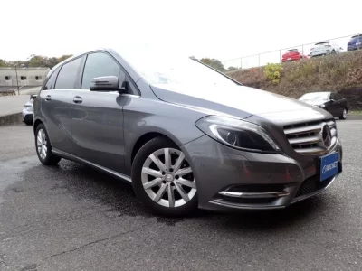 Mercedes-Benz B CLASS
