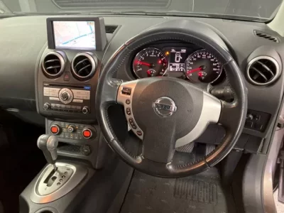 Nissan DUALIS  с аукциона в Японии