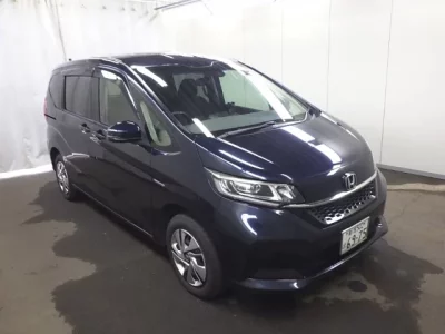 Honda FREED  с аукциона в Японии