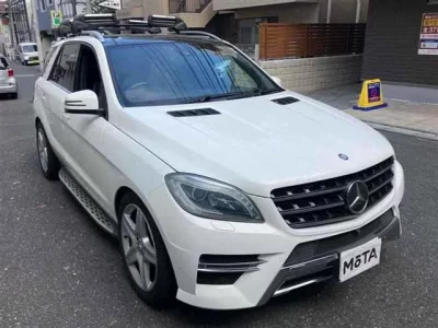 Mercedes-Benz ML CLASS