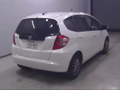 Honda FIT  с аукциона в Японии
