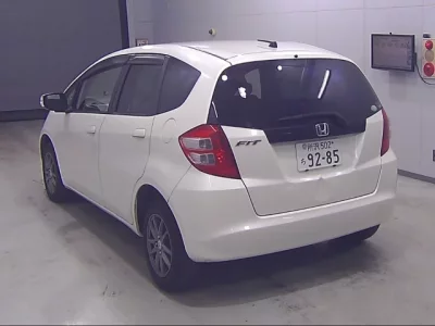 Honda FIT  с аукциона в Японии