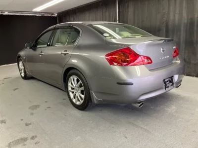 Nissan SKYLINE  с аукциона в Японии