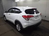 Honda VEZEL лот № 26094 оценка 3.5  с аукциона в Японии 3