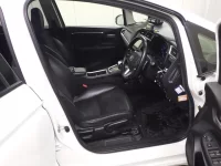 Honda SHUTTLE лот № 26113 оценка 3  с аукциона в Японии 5