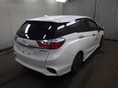 Honda SHUTTLE  с аукциона в Японии