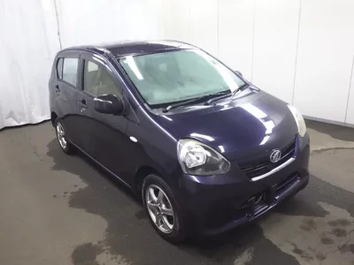 Daihatsu MIRA E S  с аукциона в Японии