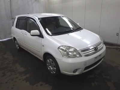 Toyota RAUM